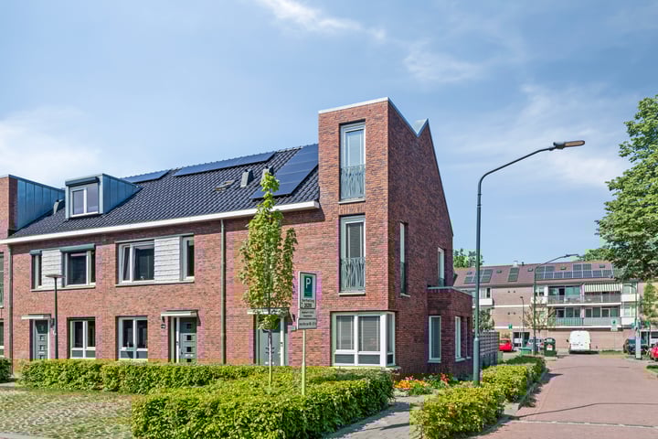 Santrijnhof 4 in Oosterhout