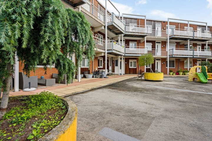 Sara Burgerhartsingel 323 in Amersfoort