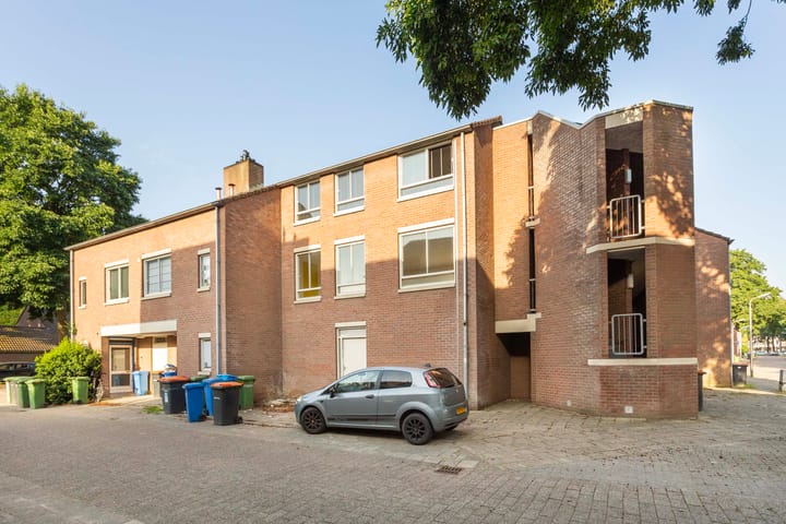 Sara Burgerhartsingel 99 in Amersfoort foto