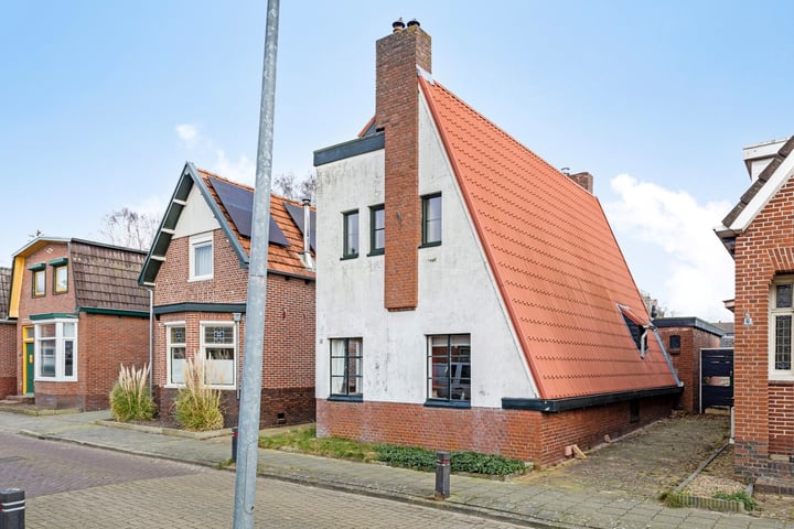 Photo of property Sarastraat 32, Veendam