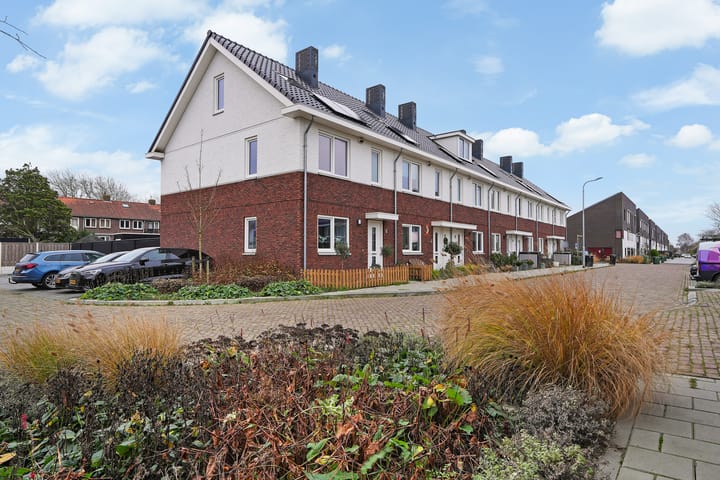 Sardijngeulstraat 15 in Middelburg photo