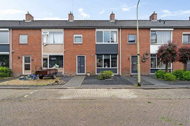Saturnusbaan 9 in Klazienaveen Foto