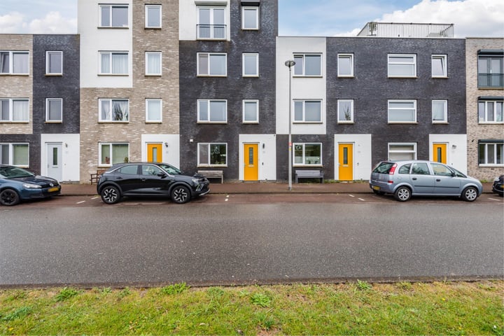 Saturnussingel 233 in Almere Foto