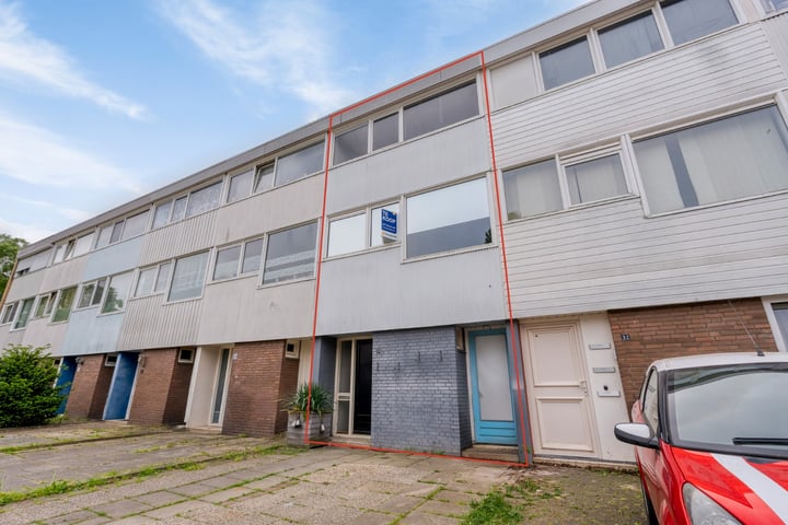 Saturnusstraat 34 in Roermond foto