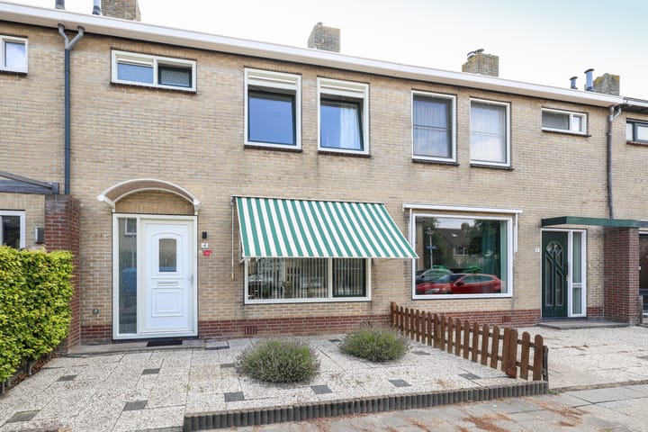 Saturnusstraat 4 in Rockanje
