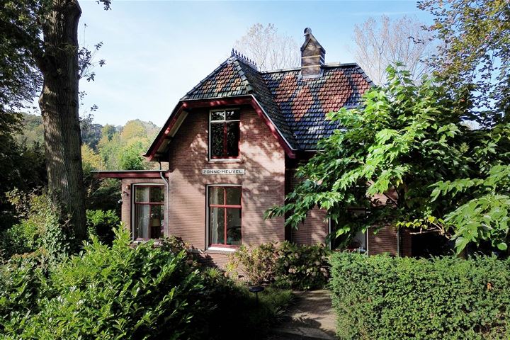 Photo of property Saxenburgerweg 5, Bloemendaal
