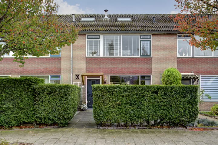 Scarlet Ducstraat 5 in Andijk