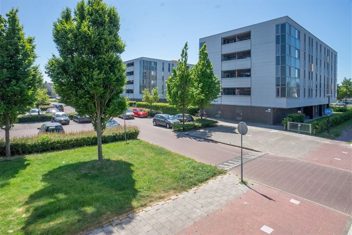 Schaapskuilmeer 4 in Heerhugowaard