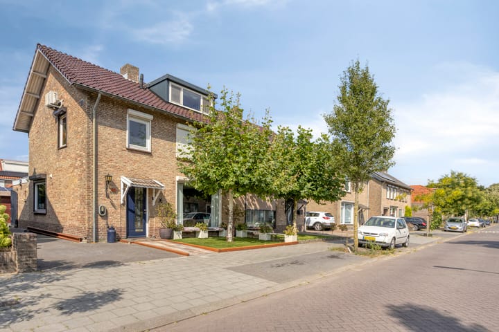 Schadewijkstraat 42 in Oss