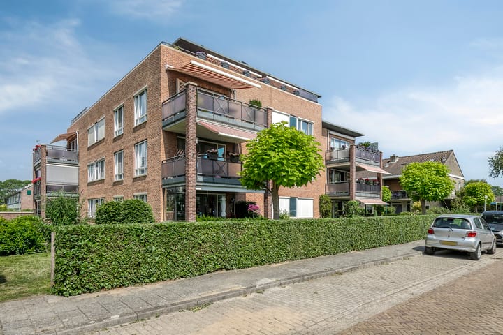 Photo of property Schaepmanstraat 58-11, Maarssen