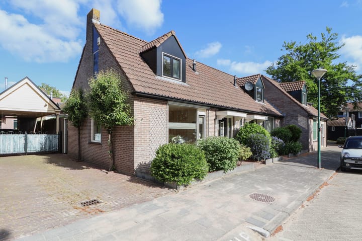 Photo of property Schansplein 8, Bunschoten-Spakenburg