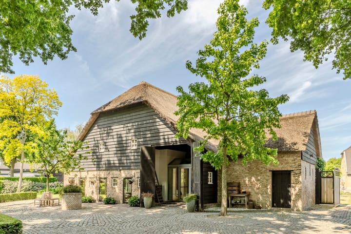 Photo of property Schansstraat 12, Raamsdonk