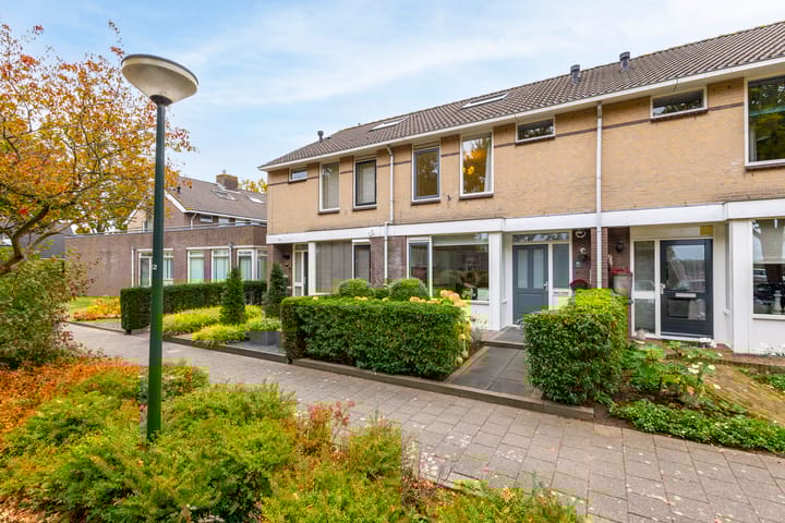 Photo of property Schapedrift 84, Hardinxveld-Giessendam
