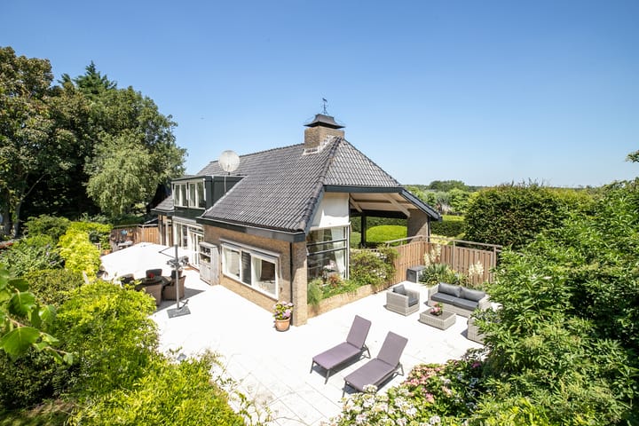 Photo of property Schapengorsedijk 25, Rockanje