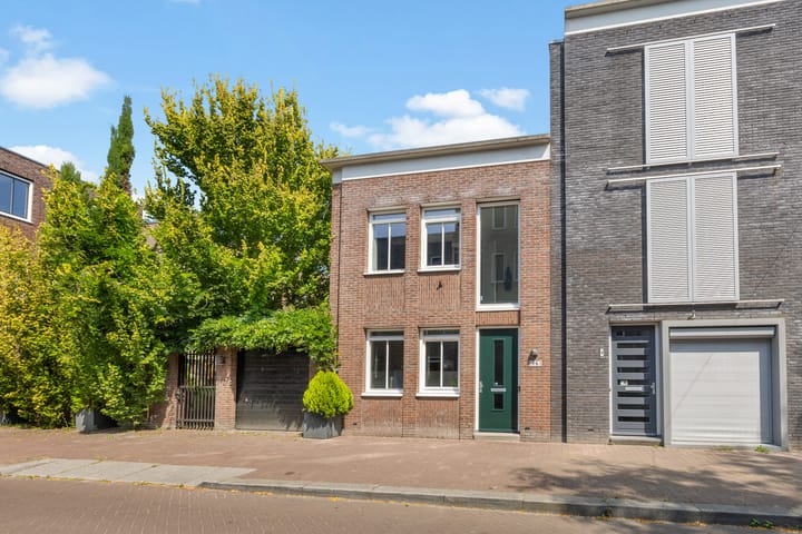 Scharwoudestraat 6 in Amersfoort