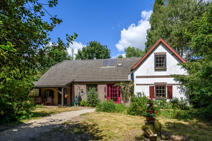 Schatkuilsestraat 4 in Overasselt