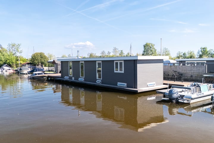 Scheendijk 13-29 in Breukelen