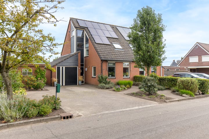 Photo of property Scheerturfstraat 18, Schoonoord