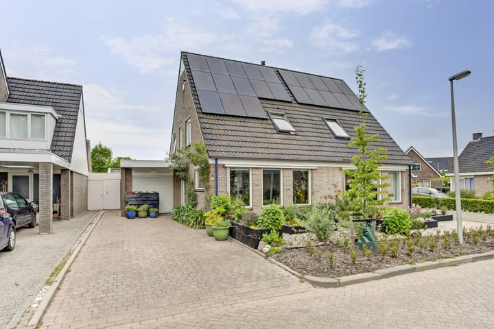 Schenkeldijk 5 in Wervershoof