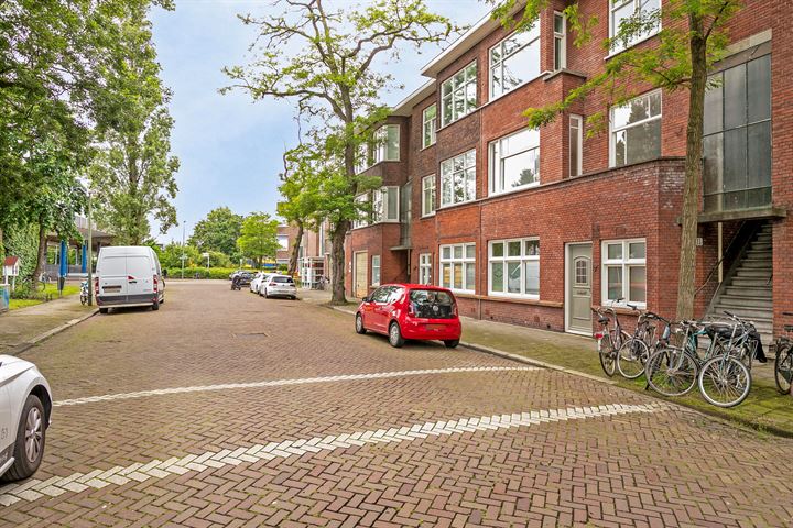 Schenkkade 8 in 's-Gravenhage