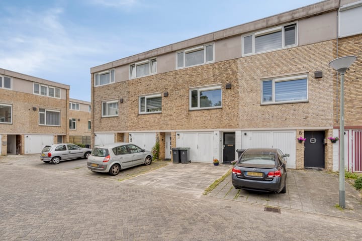 Schepen Hillenstraat 10 in Roermond foto