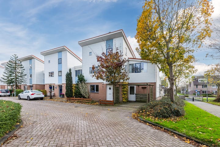 Schepenen 2 in Zuid-Scharwoude