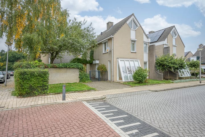 Schepenenstraat 12 in Kerkrade foto