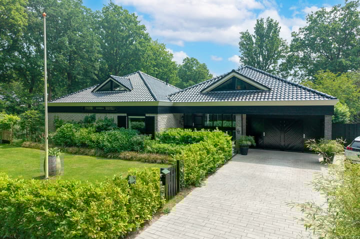 Photo of property Schepenlaan 8, Norg