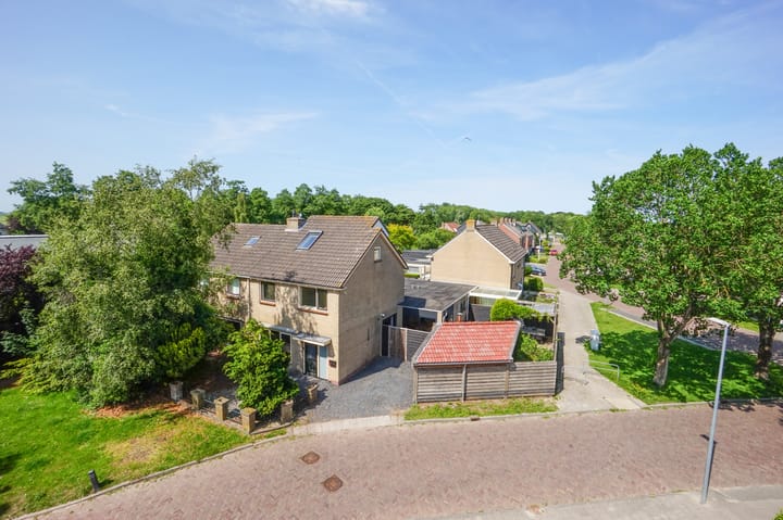 Schermeerstraat 17 in Stompetoren