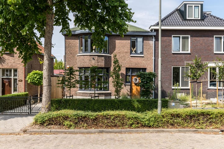 Schiedamseweg 44 in Schiedam photo