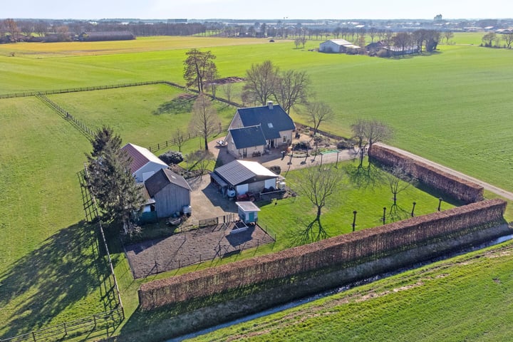 Photo of property Schietbaanweg 2, Hoogenweg