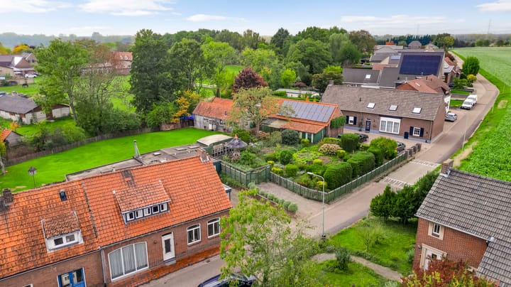 Schilbergsweg 3A in Roermond photo