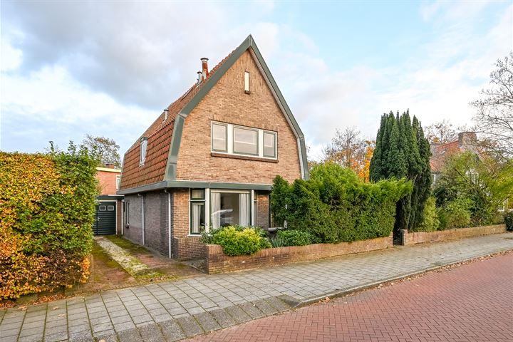 Schipbroekenweg 2 in Santpoort-Noord