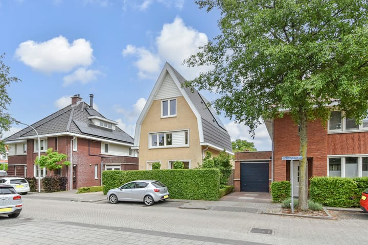 Schiphollaan 17 in Nootdorp