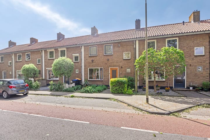 Schokkerwal 3 in Emmeloord