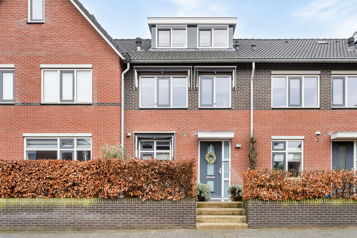 Scholtenhaerstraat 15 in Oldenzaal