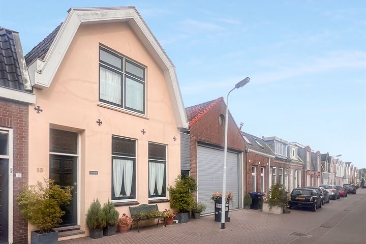 Schoolmeestersstraat 13 in Zaandam