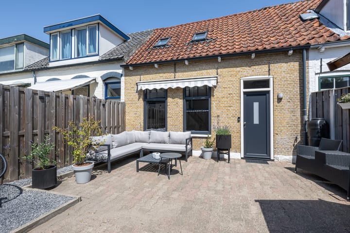 Schoolpad 13 in Sommelsdijk foto