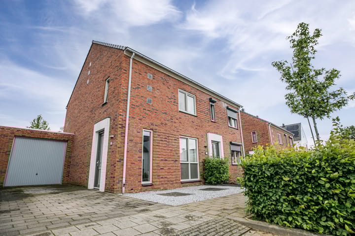 Schoolpad 98 in Roermond