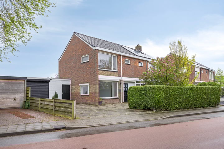 Photo of property Schoolstraat 1, Malden