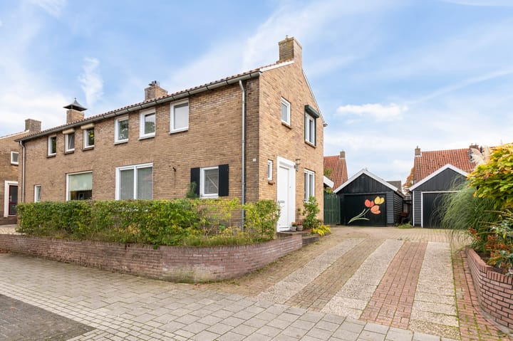 Schoolstraat 11 in Holten