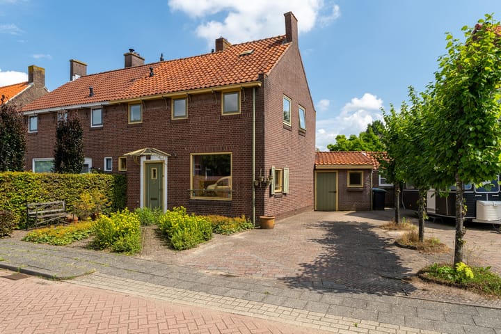 Schoolstraat 13 in Sleeuwijk