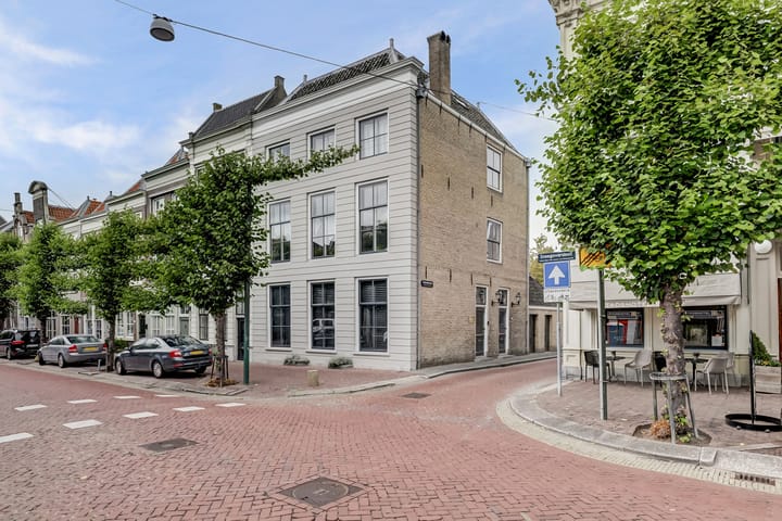 Schoolstraat 15 in Dordrecht Foto