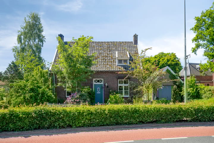 Schoolstraat 2 in Swolgen