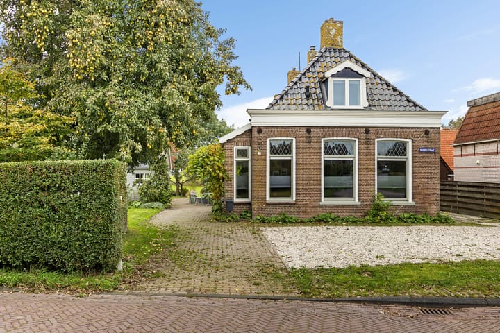Schoolstraat 2 in Schraard