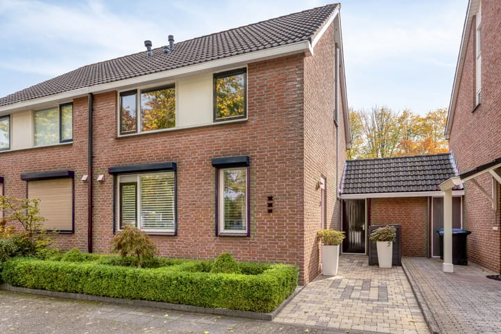 Schoolstraat 20 in Halsteren