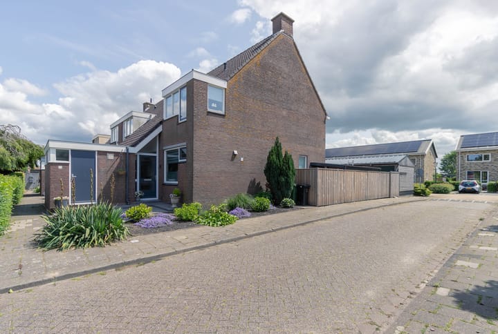 Schoolstraat 30 in Rijnsaterwoude