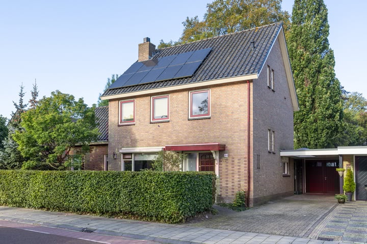 Photo of property Schoolstraat 44, Rijssen