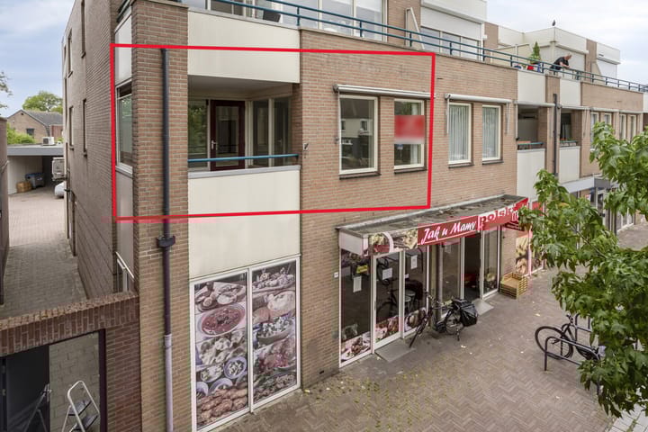 Schoolstraat 7 in Made