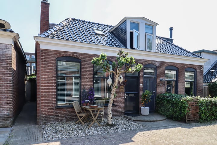 Photo of property Schoolstraat 7, Drachten